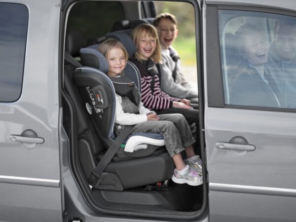 Scaun auto copii iZi Flex Fix i-Size - Fresh Black Cab